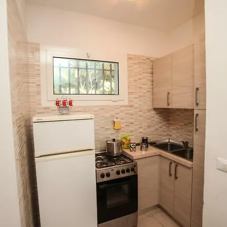 In 26740 Apartment *